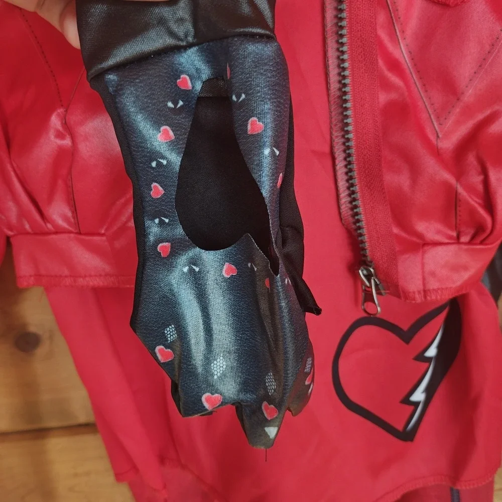 Red Deluxe Costume, Official Disney Descendants The Rise of Red‎ Large 10-12